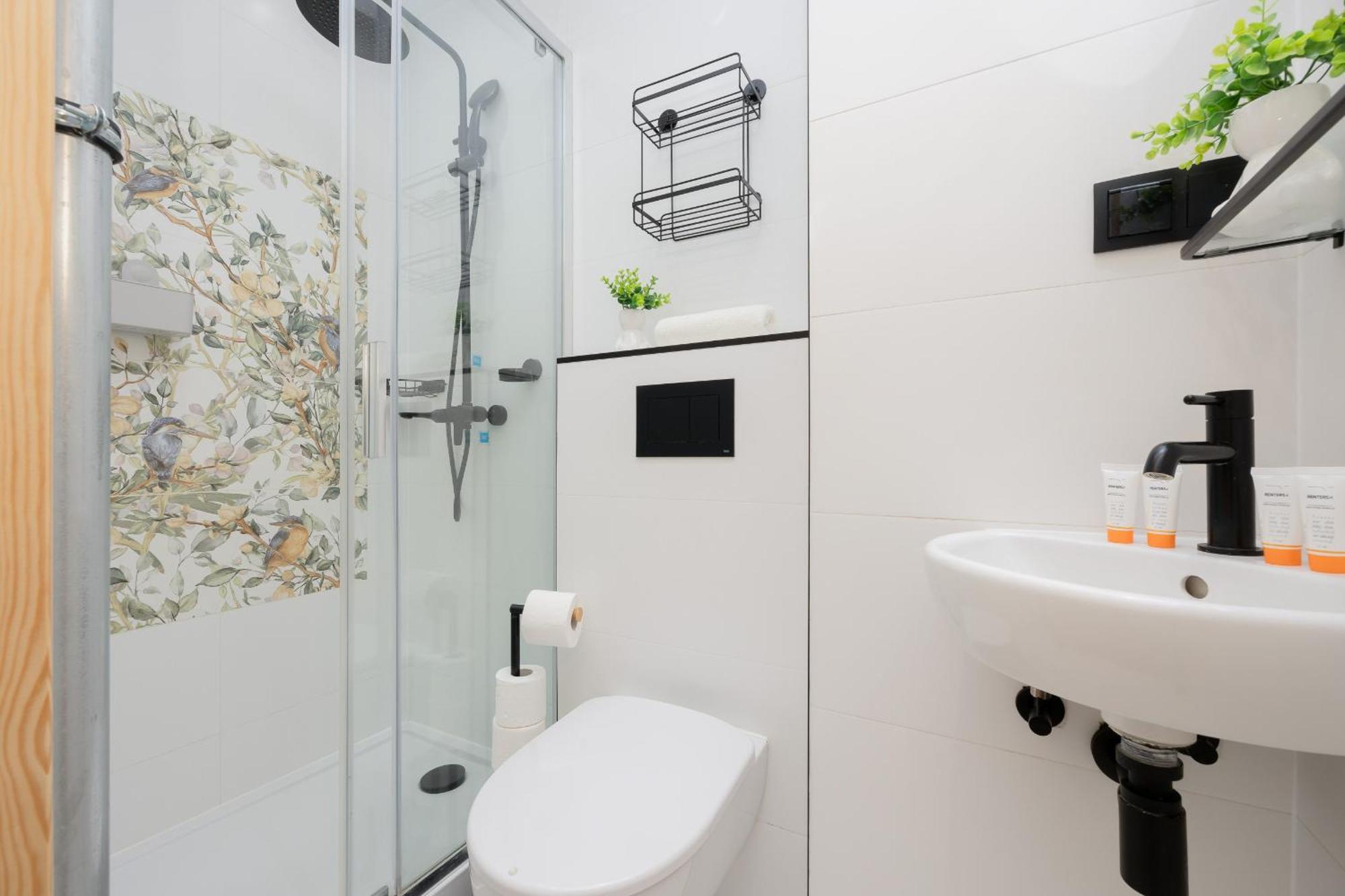 Spacious Apartment For 6 People Near The Old Town By Noclegi Renters Varsovia Exterior foto